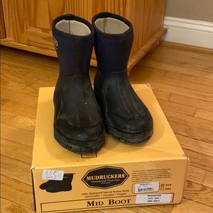 Mudruckers 100% Waterproof Rubber Boots